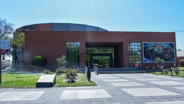 Centro de Convenciones Guillermo Barrena Guzmán